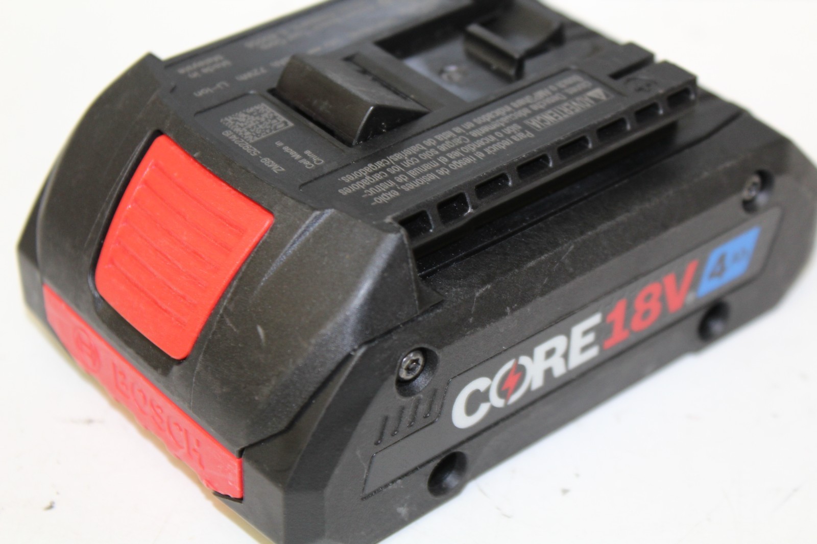 BOSCH CORE 18V 4.0 Ah Battery GBA18V40-2P 2 Pack NEW - NO BOX - FREE SHIPPING