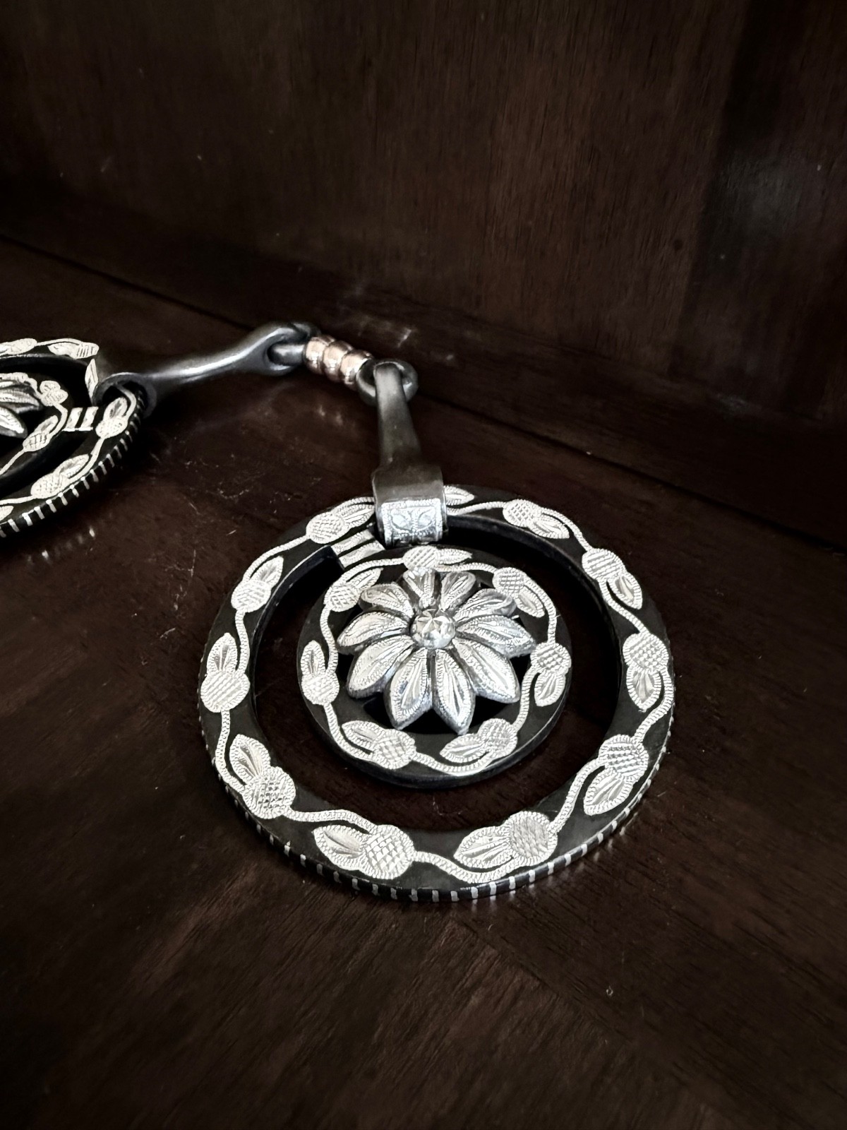 CLASSIC HANDMADE STERLING SILVER INLAY ACORNS SNAFFLE BIT MAKER MARKED GARCIA