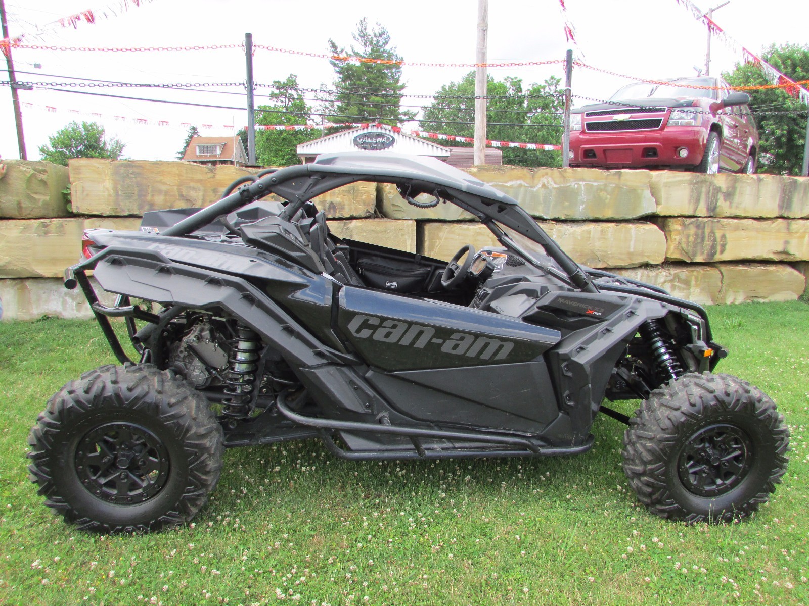 CAN AM X3 Maverick Stereo Radio Kicker 4 speaker Bluetooth sound bar