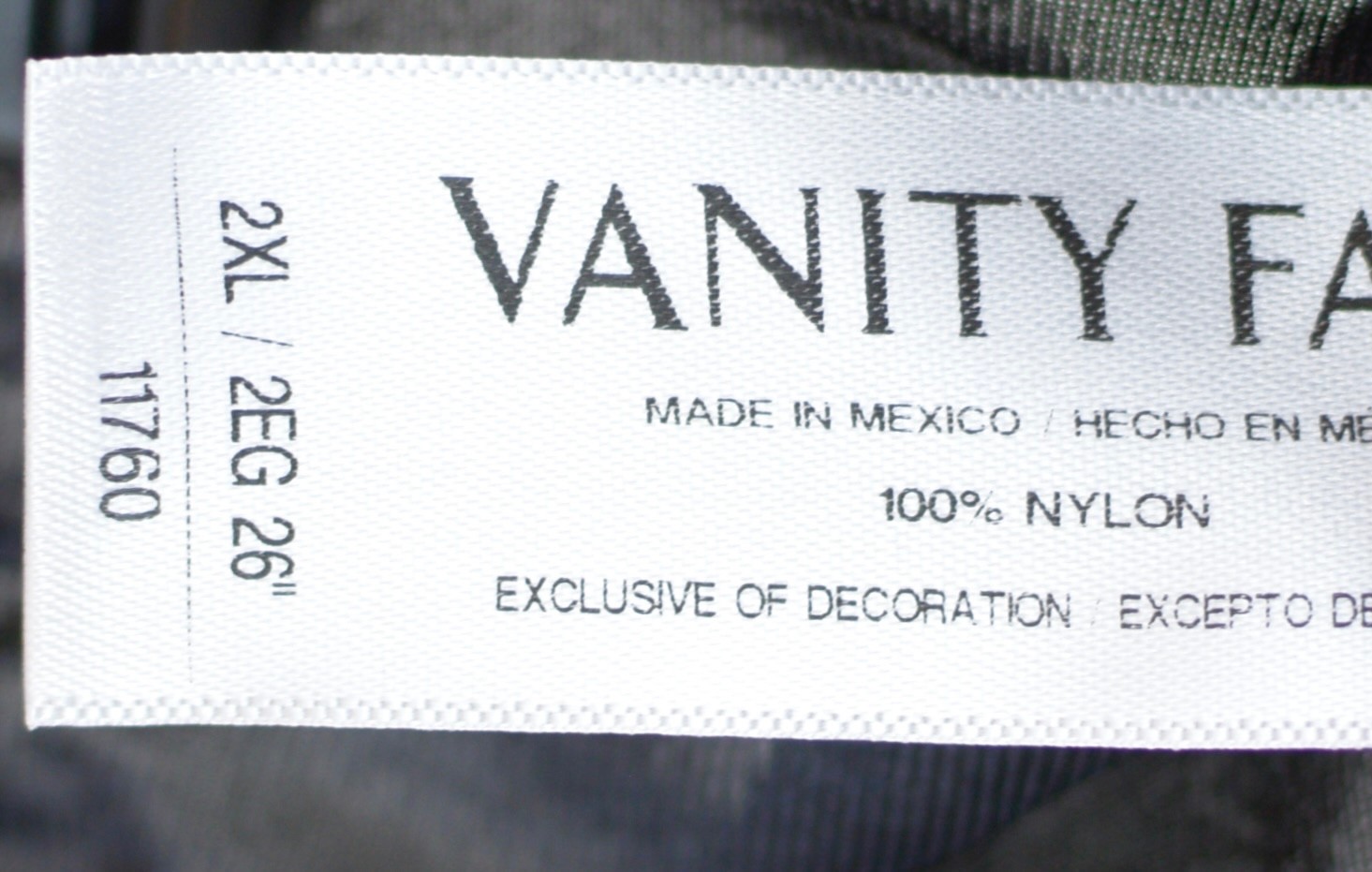 Vanity Fair Women's Anti-Static Nylon Half Slip Black Size 2XL 34/25