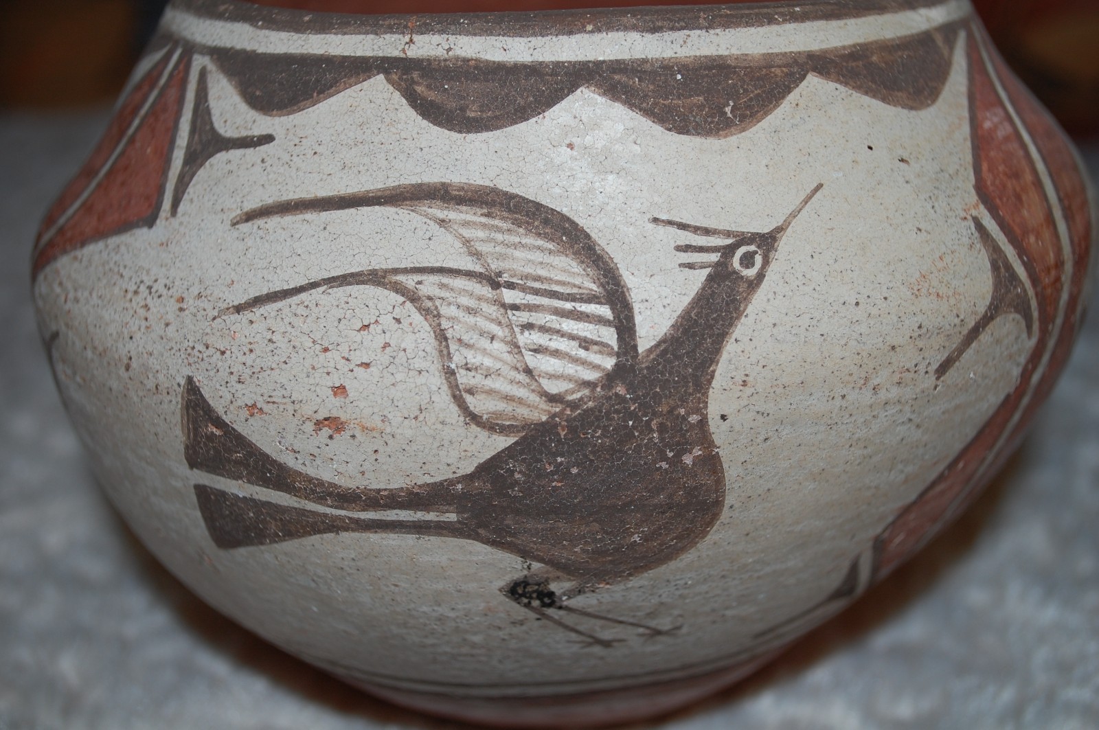 Early 1930-40's SEFERINA BELL Zia Pottery Bow w/Bird and Geometric designs