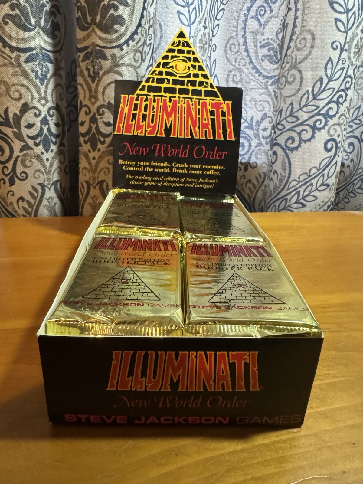Steve Jackson Games Illuminati: New World Order Unlimited Edition Booster Pack