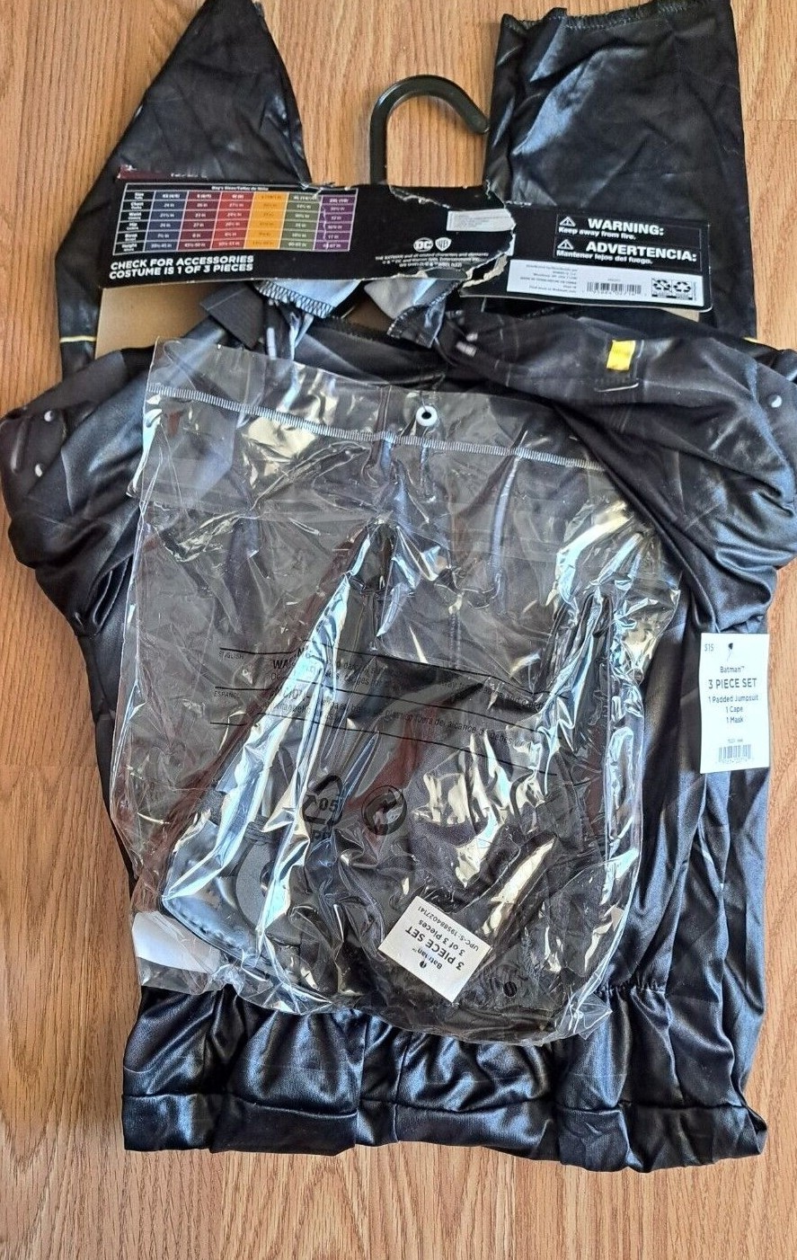 Boys Batman One Piece Jumpsuit Pajamas Costume Playsuit Many Sizes NWT