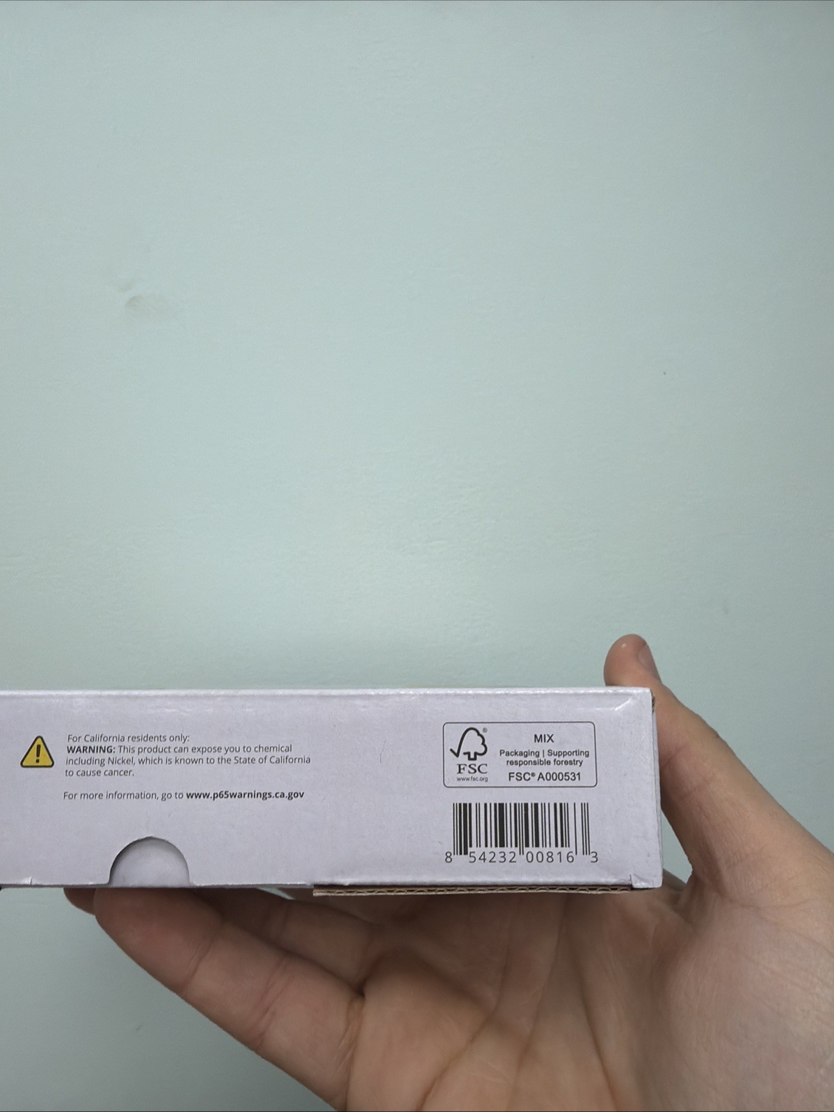 Airthings Battery Operated Digital Radon Detector 2350