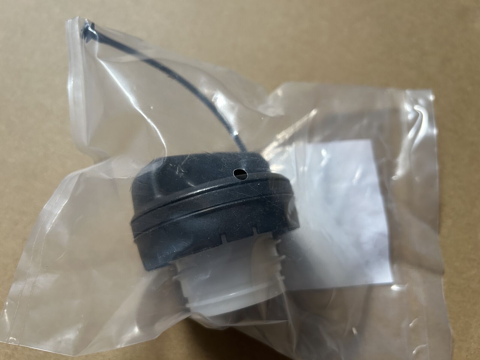 Genuine OEM Gas Fuel Filler Cap for Honda Accord Fit Civic CR-V Odyssey Pilot US