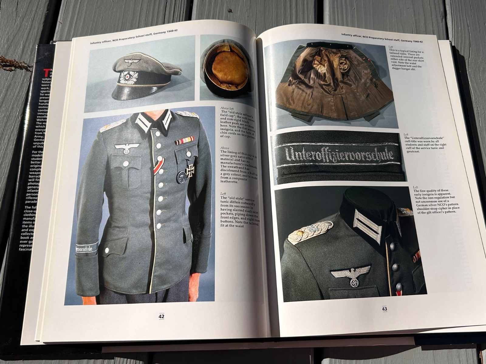 German Army Uniforms of World War II: In Color Photographs by Wade Krawczyk