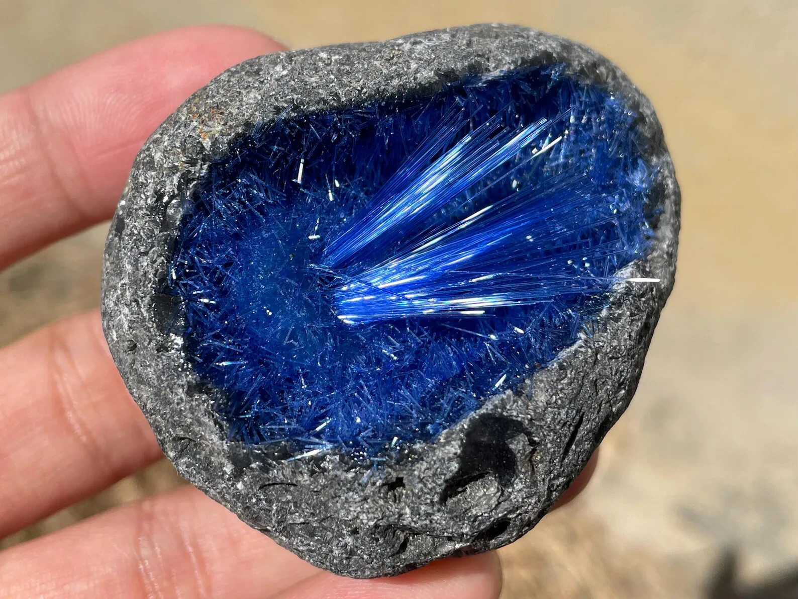 Rare Blue Goethite Crystal Quartz Energy Ore Mineral Specimen Healing Decoration