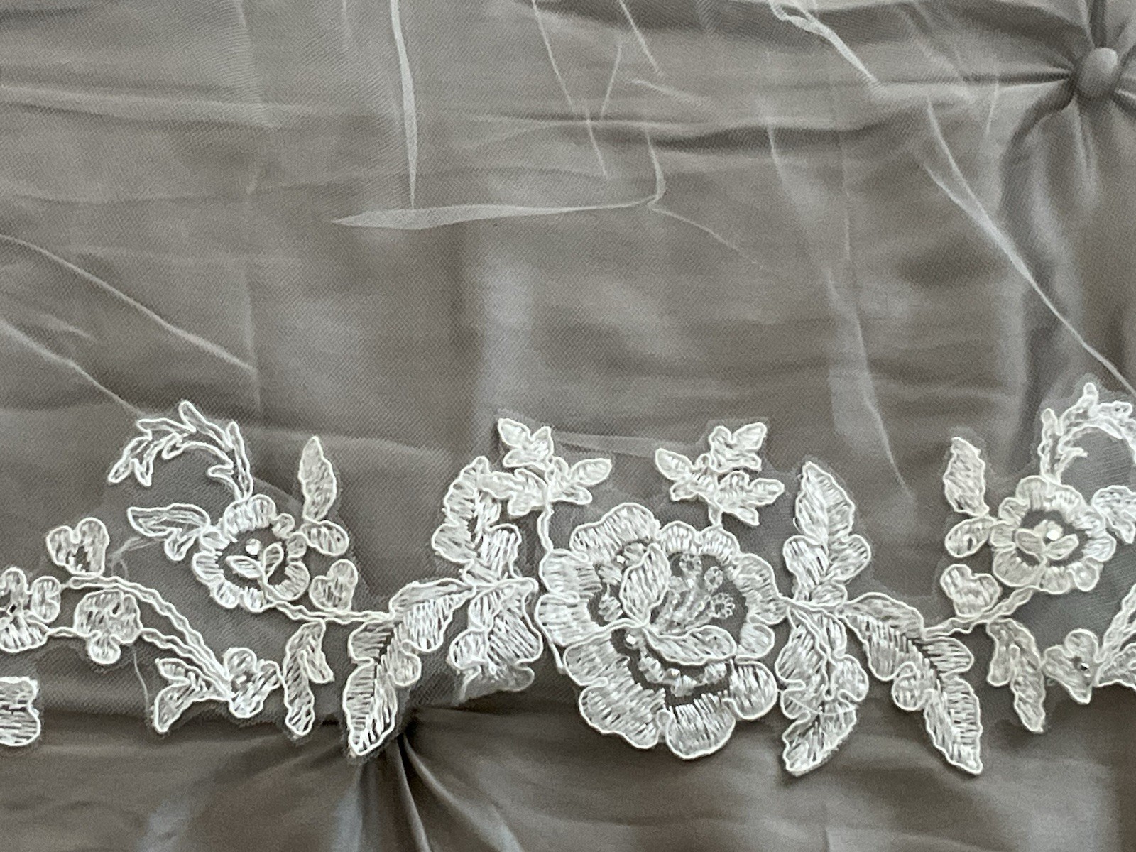 Vintage Tulle/Lace Bridal Wedding Veil