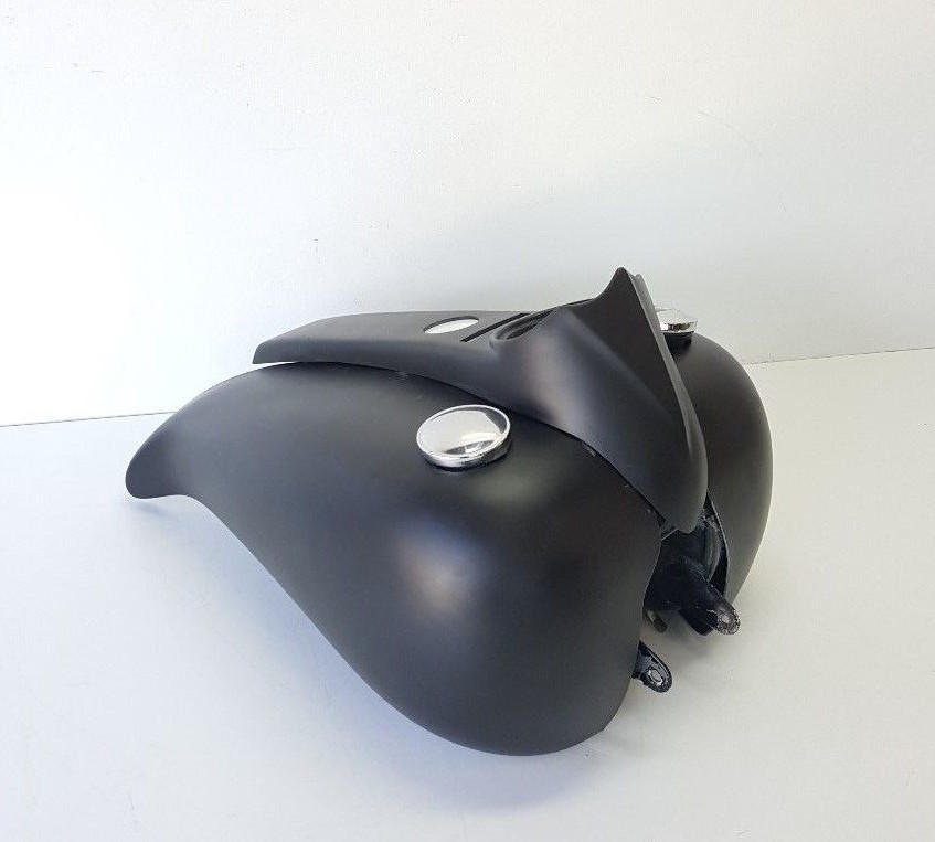 #1 Roadking 5 Gallon Extended Tank Cover With #2 Dash Harley Stretched Bagger