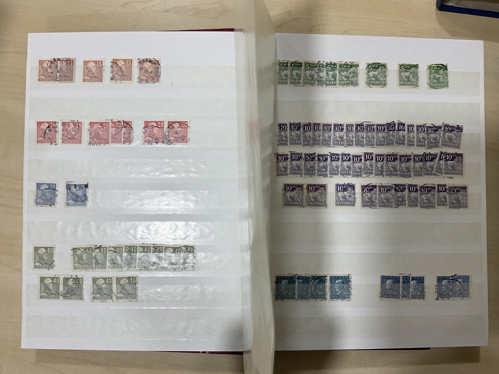 Sweden stamps. Vintage. 4 stock books/album. 4.8kg. BG97*