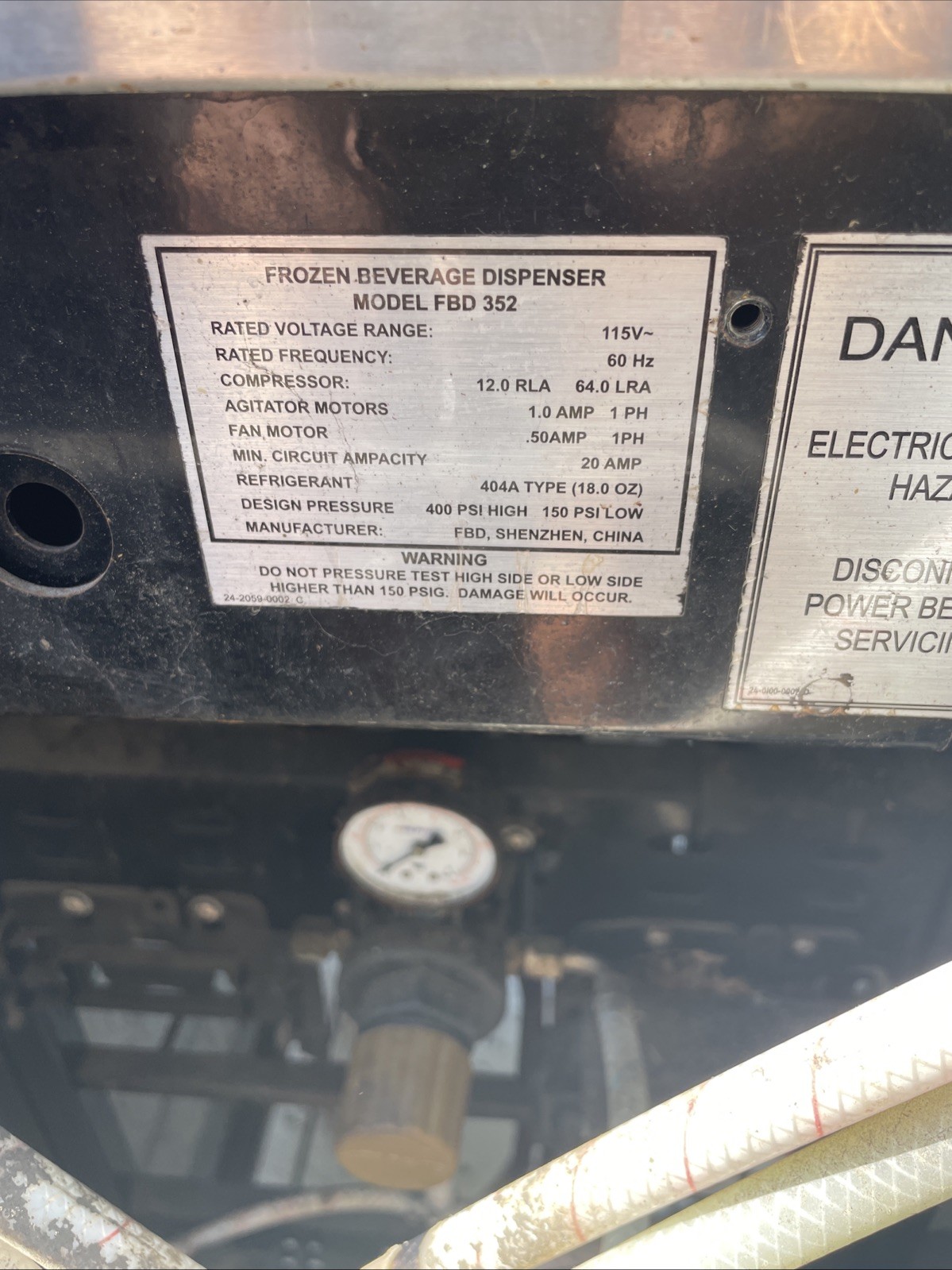 Slushy Machine Double Syrup Frozen Beverage Drink FBD 352 For Repair Or Parts.