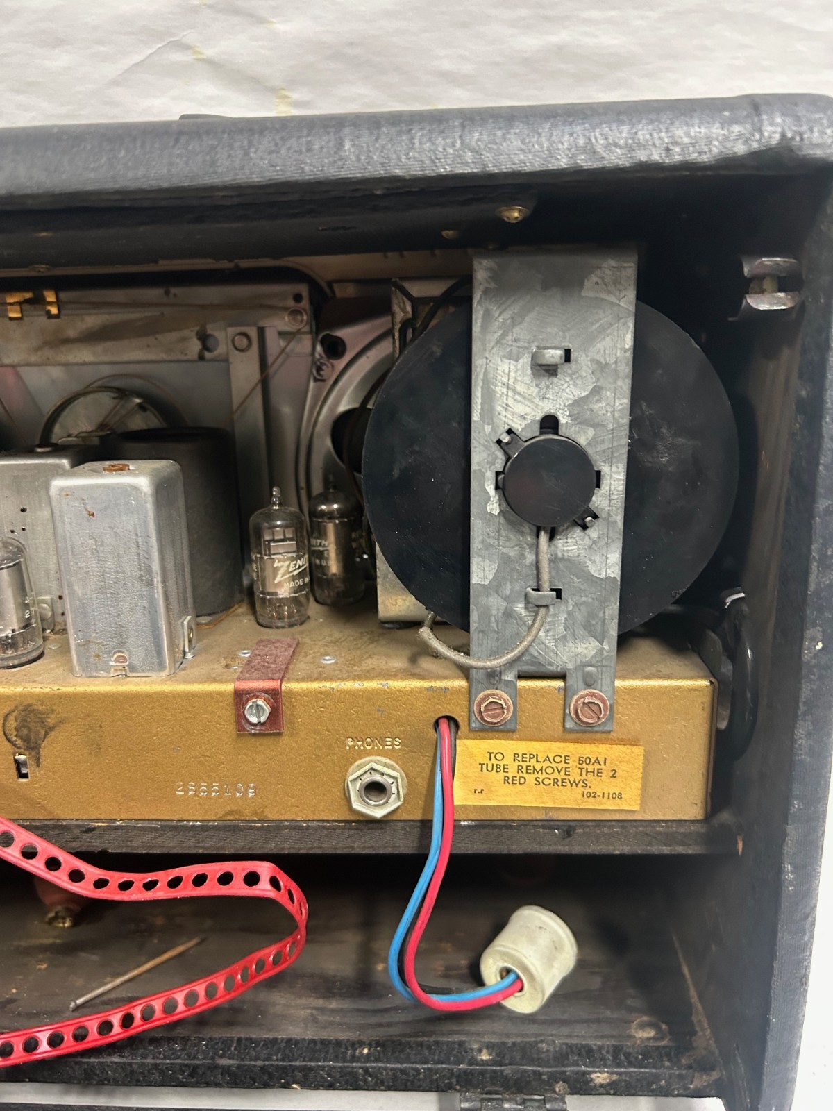 Vtg Zenith Trans-Oceanic Model L600 Super DeLuxe Shortwave Radio Receiver (A30)