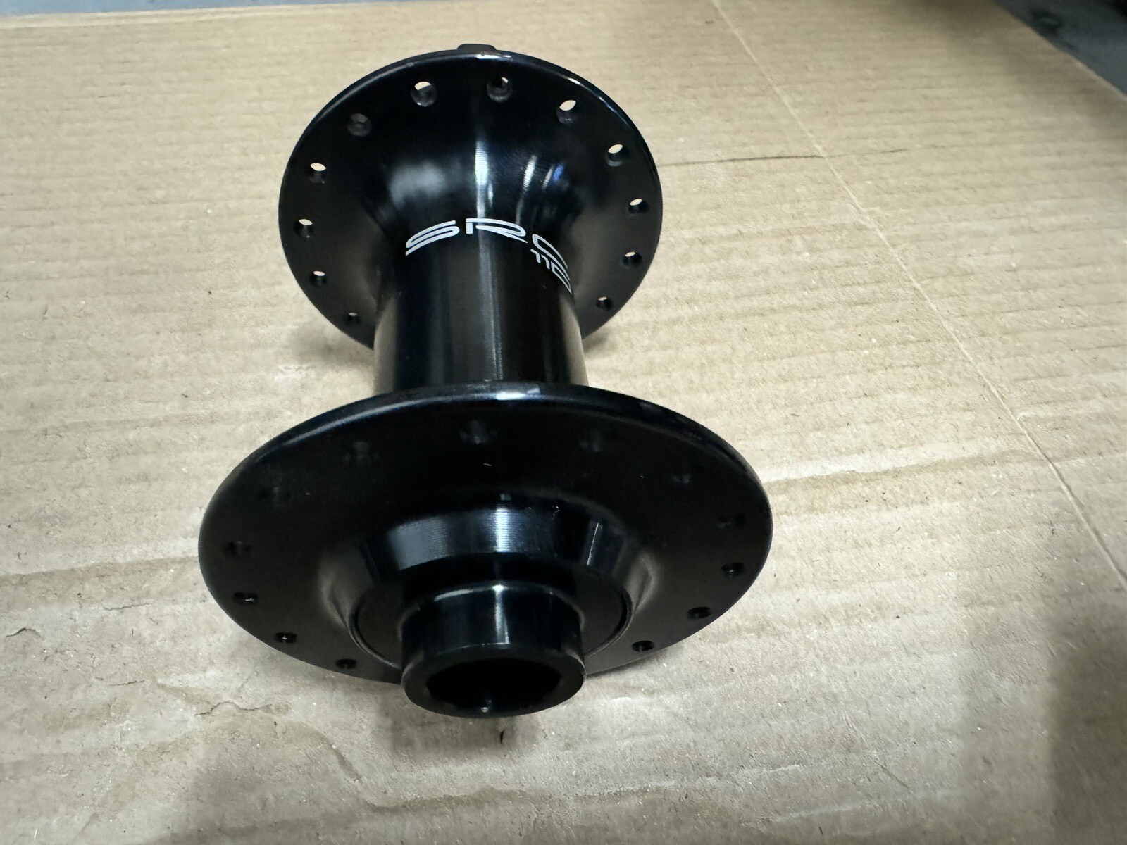 SunRingle SRC 110x15mm Disc MTB Hub Front, Black 32 Hole Boost BICYCLE MSRP $120