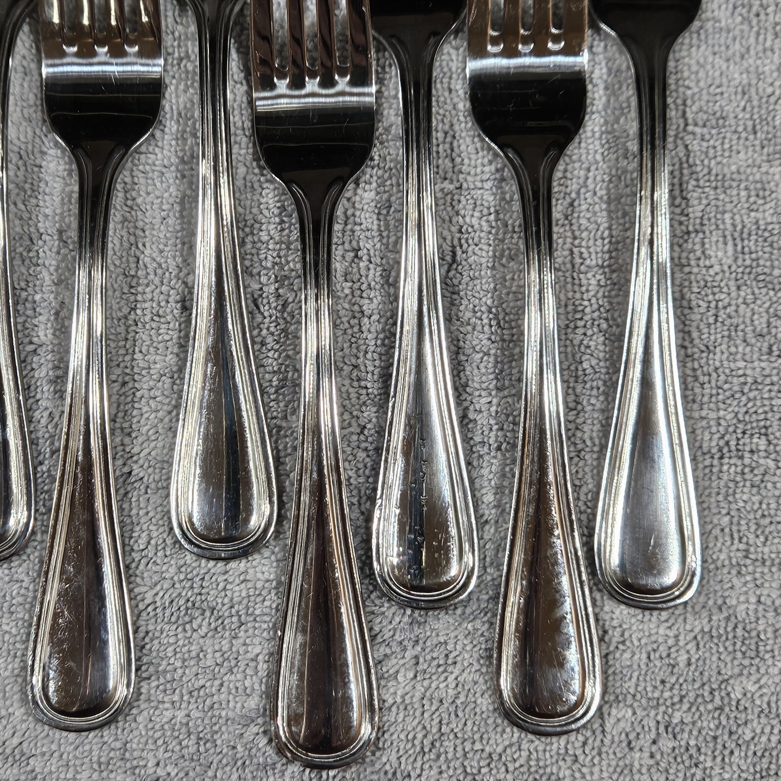 Set of 10 Walco Pacific Rim Dinner Forks 7-1/2" Stainless With Mirror Finish