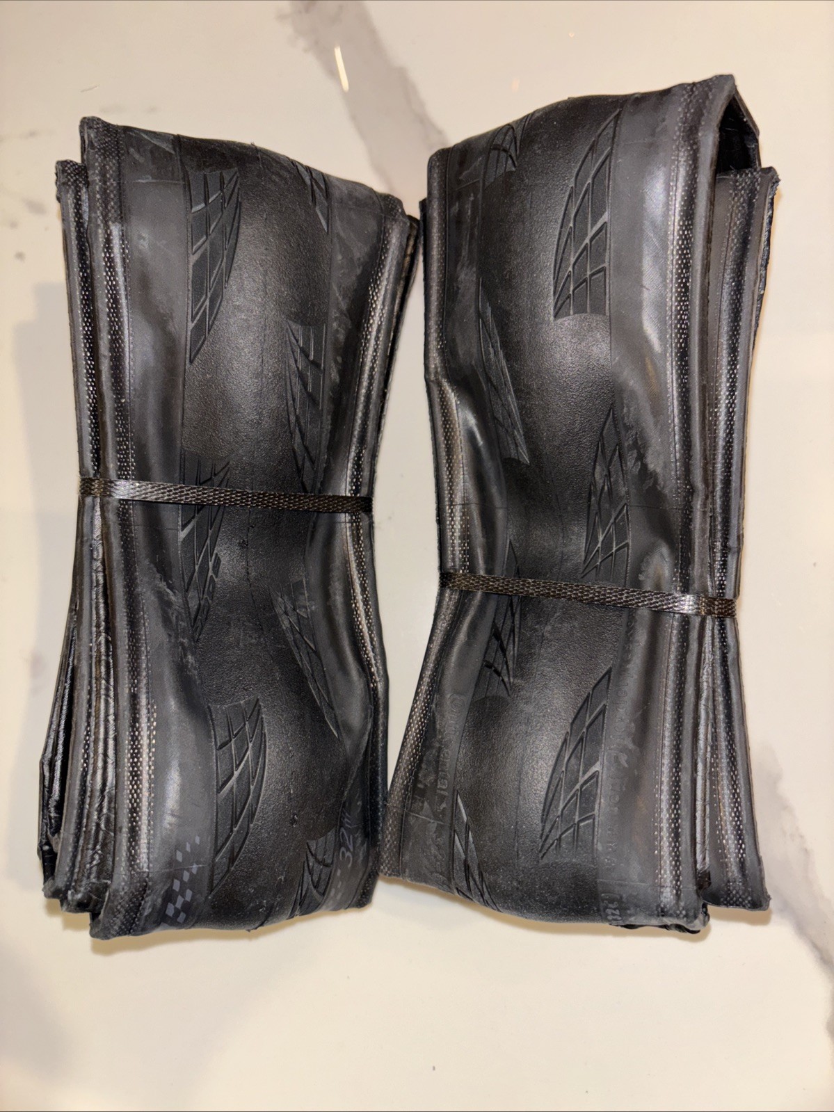 New! Pair | Continental Grand Prix 5000 | Clincher | 700x32 | Black | No Boxes