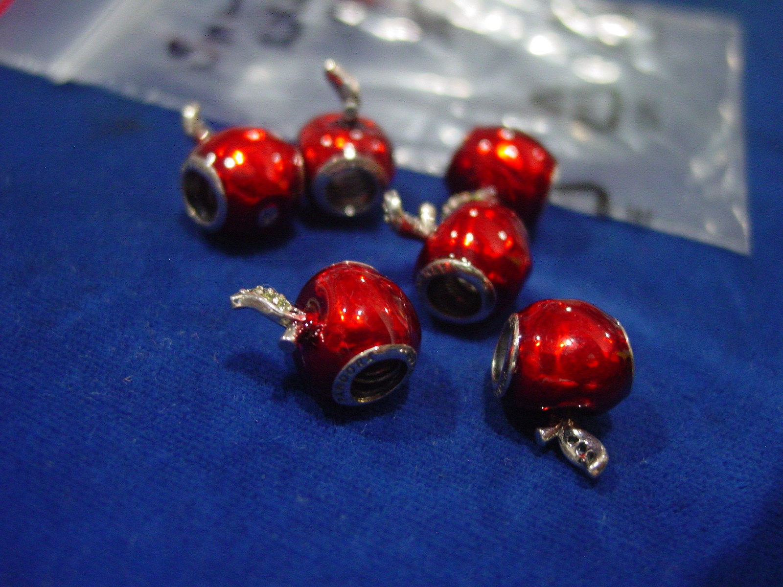 Pandora 925 Sterling Silver Apple Snow White Charm ALS