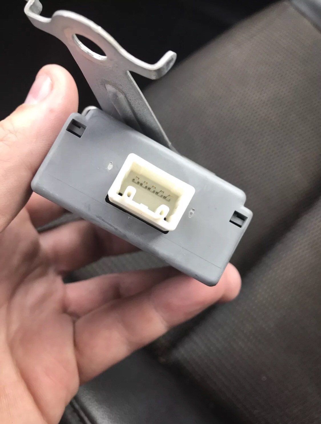 2002-06 Toyota Camry Keyless Entry Door Control Receiver Module DCR 89741-AA020