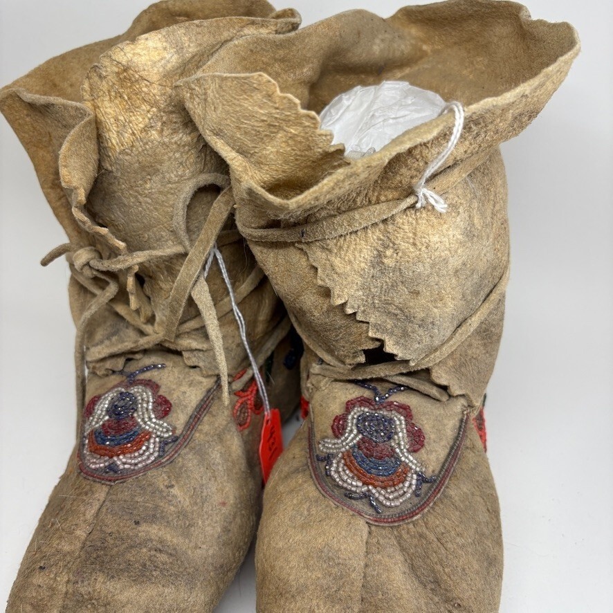 1920s Cree Native American Moccasins High-Top Beaded Pucker Toe Soft-Soled