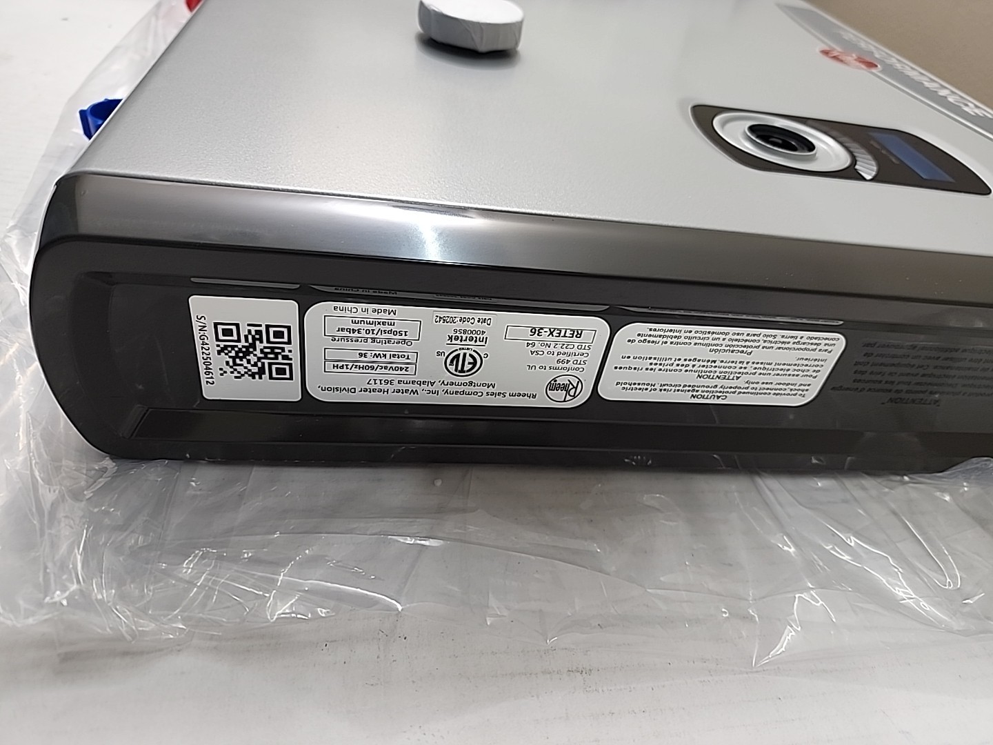 Rheem Performance 36 kW 240V Self-Modulating Electric Tankless Water Heater