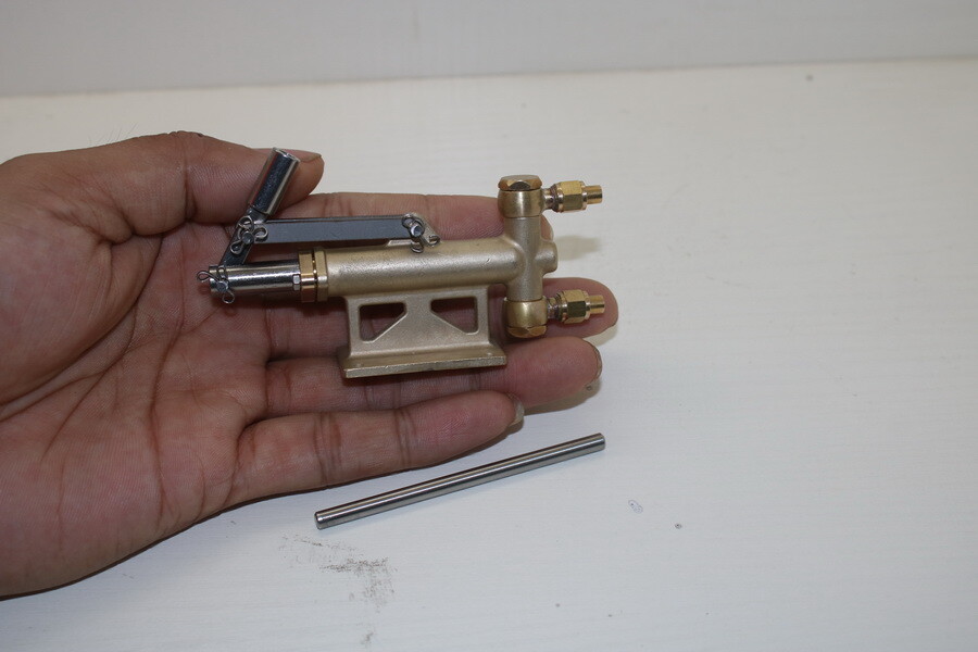 EngineXpert M8B Steam Engine Hand Pump Model