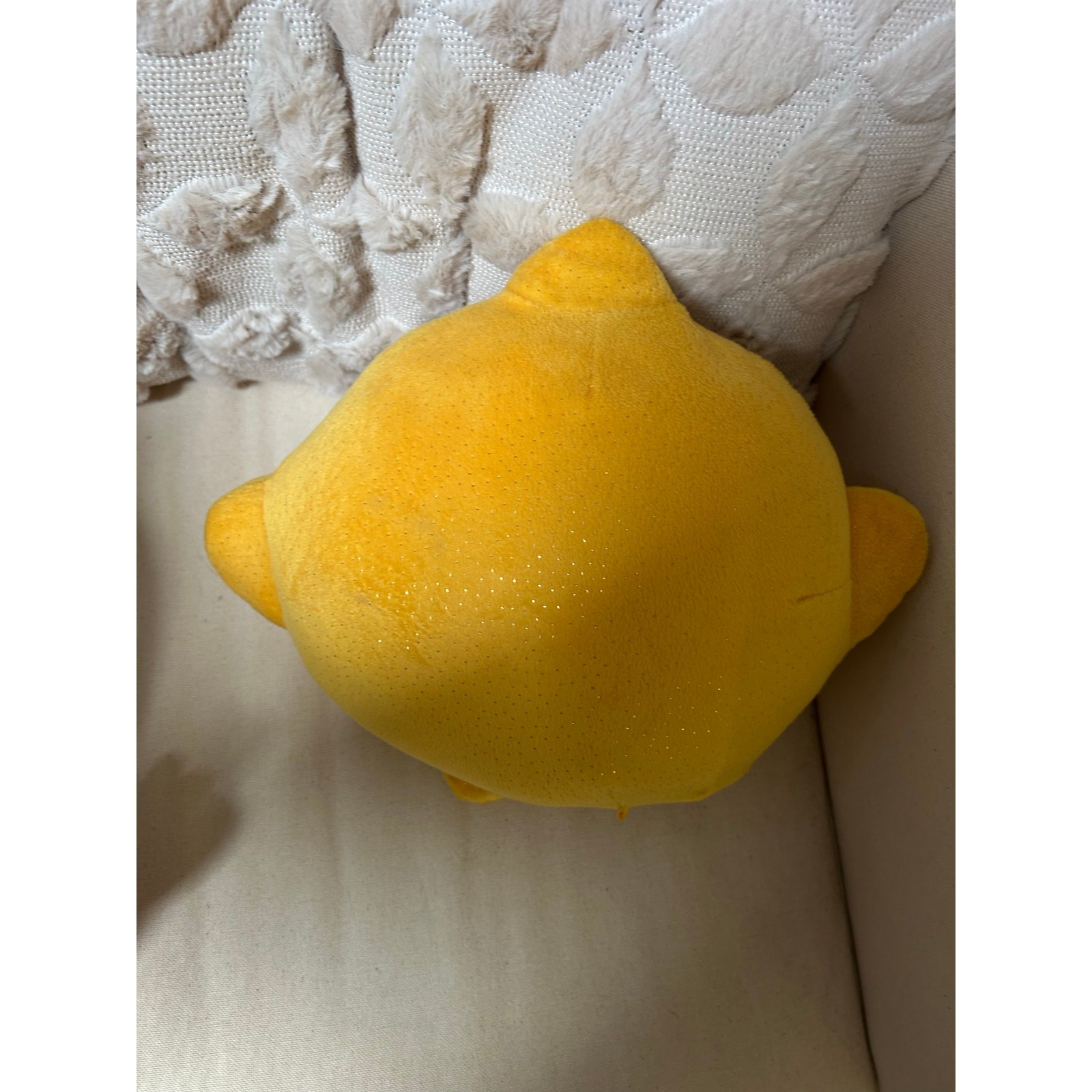 Lot of 2 stuffed plushes