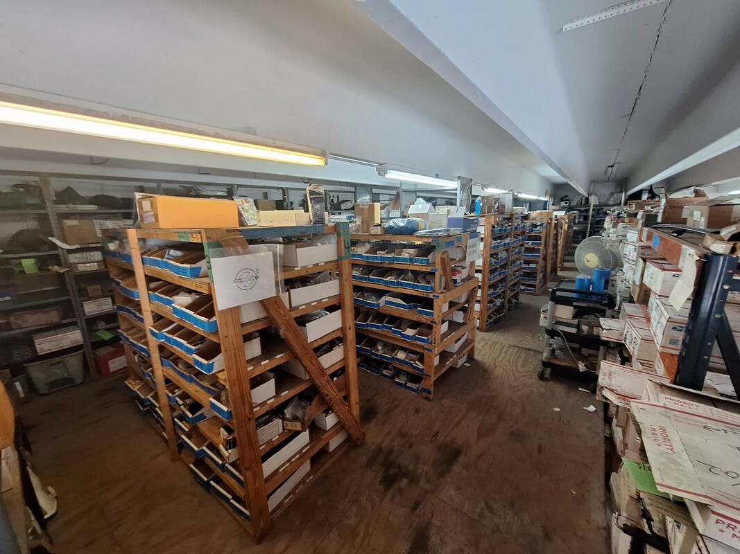 Johnson Evinrude 200-225-250 Fitch Ram Oil Lift Pump 5001505 Oil Pump