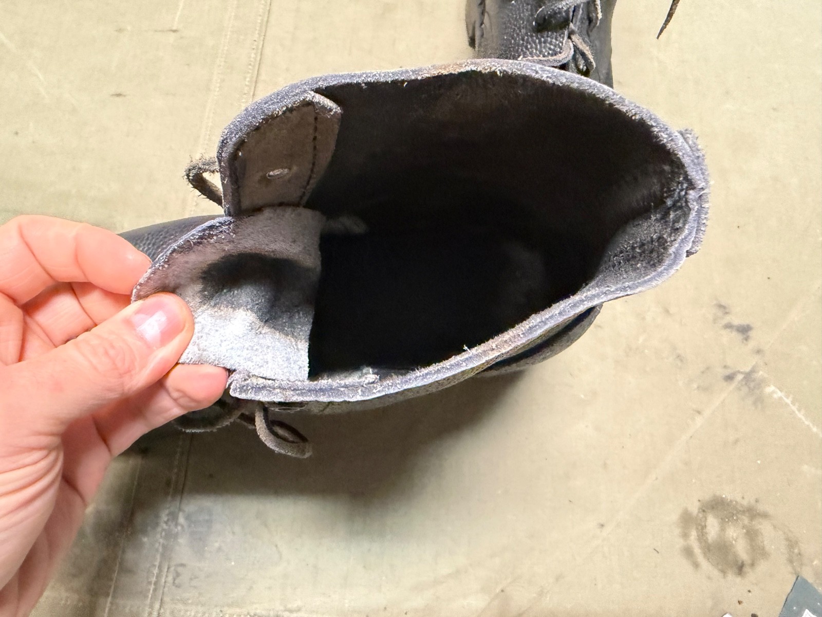 WWII BRITISH CANADIAN COMMON WEALTH COMBAT FIELD LOW BOOTS- SIZE 11