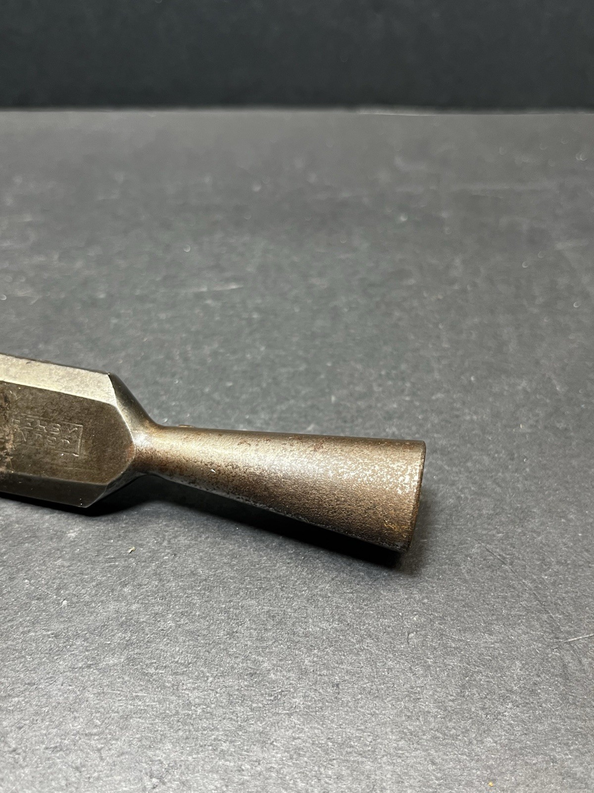 Vintage T.H. Witherby Winstead Edge Works 1" Beveled Edge Socket Chisel - USA