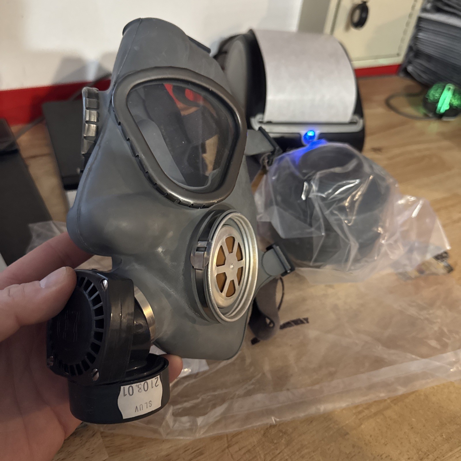 Finland Gas Mask New/Old Stock Clear Insert NATO 40mm Filter NBC Nuke Army Surpl