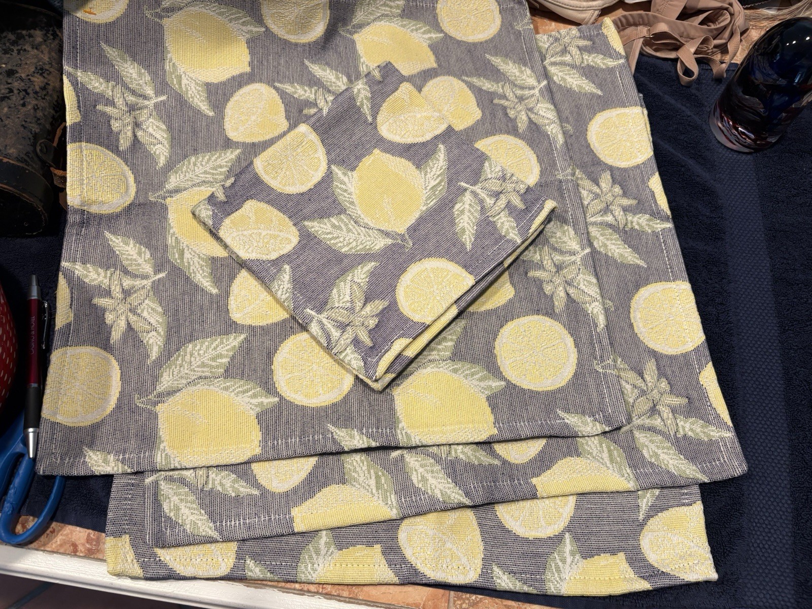 Busatti LEMON Jacquard Napkins Set Of 4     Made In Italy       New With No Tags