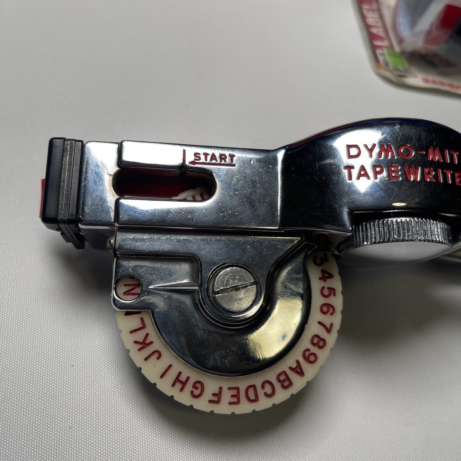 Vtg Early Metal DYMO M-22 TAPEWRITER Label Maker W Tape/Box/Papers