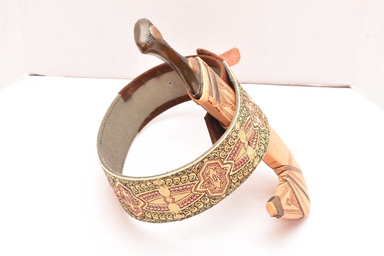 Beautiful Antique Authentic Yemeni Jambiya Dagger With Belt Knife Vintage-