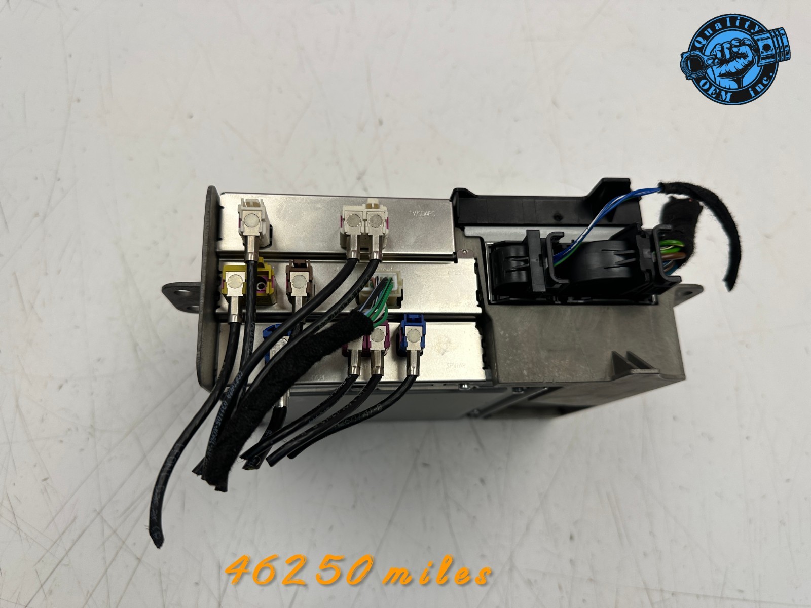 2020-2025 MERCEDES A GLE GLS - AUDIO RADIO RECEIVER HEAD UNIT MODULE A1679003819