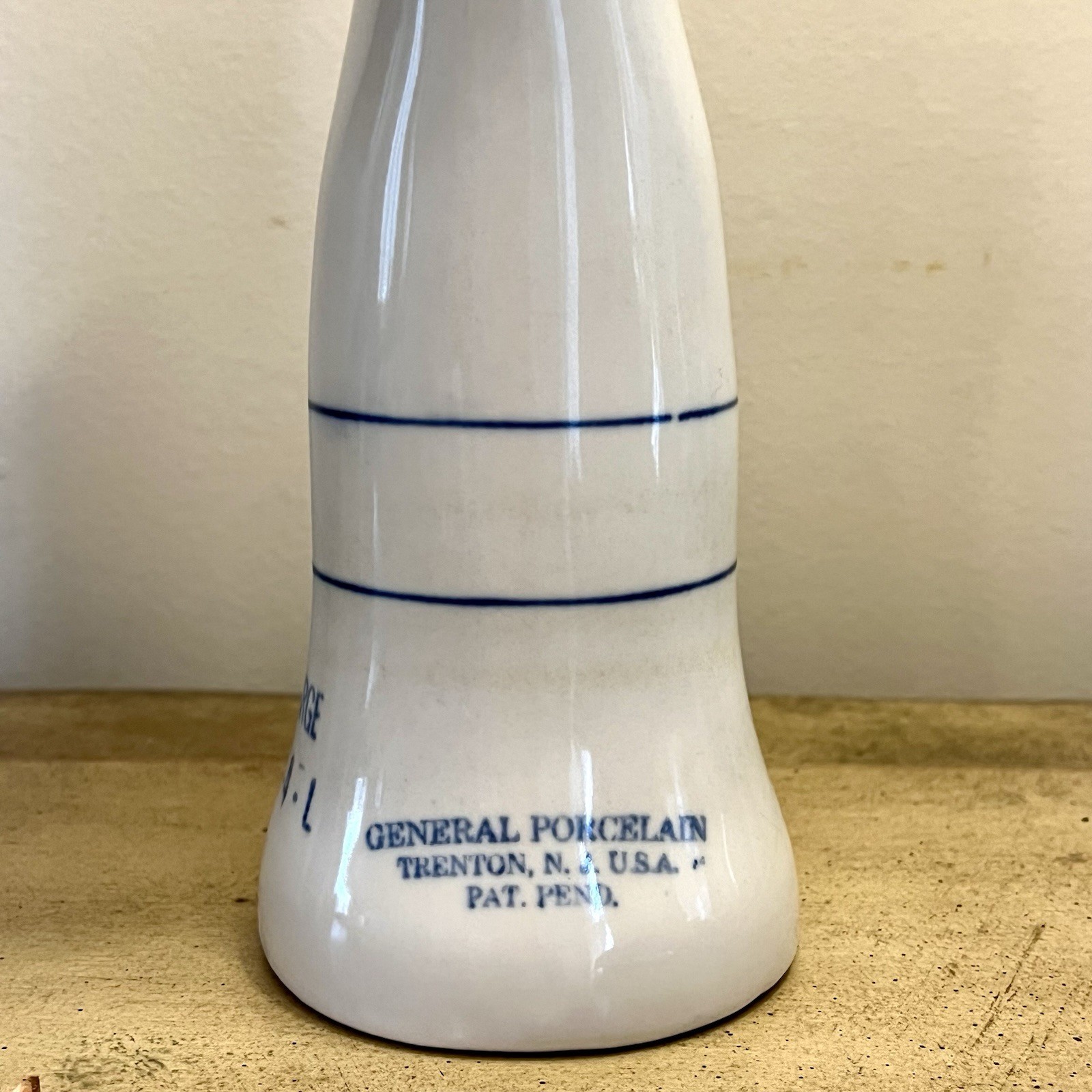 Vtg 1976 GENERAL PORCELAIN Commercial Large Hand Glove Mold Mannequin 14”Display