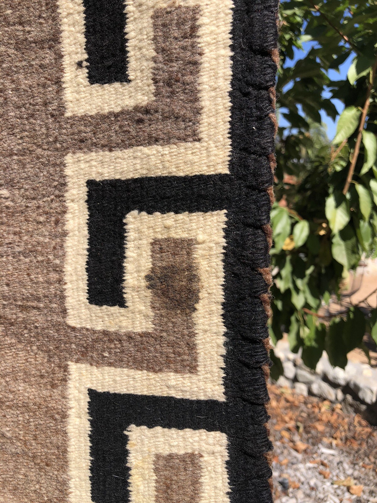 ANTIQUE NAVAJO WEAVING RUG NATURAL CHURRO WOOLS AUTHENTIC NATIVE c1930 62”x29”