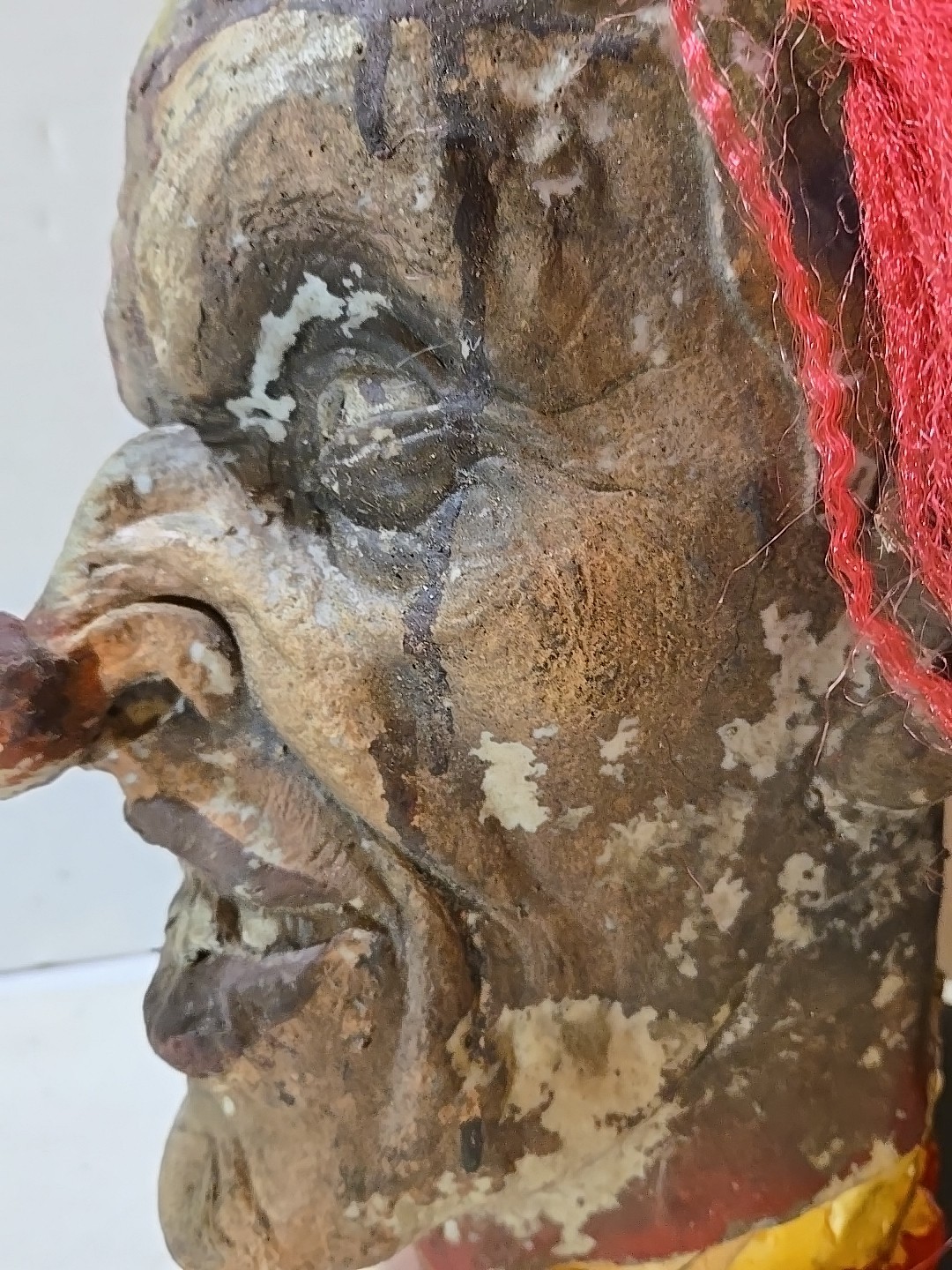 Life Size Decapitated Severed Realistic CLOWN HEAD Halloween Prop Decoration