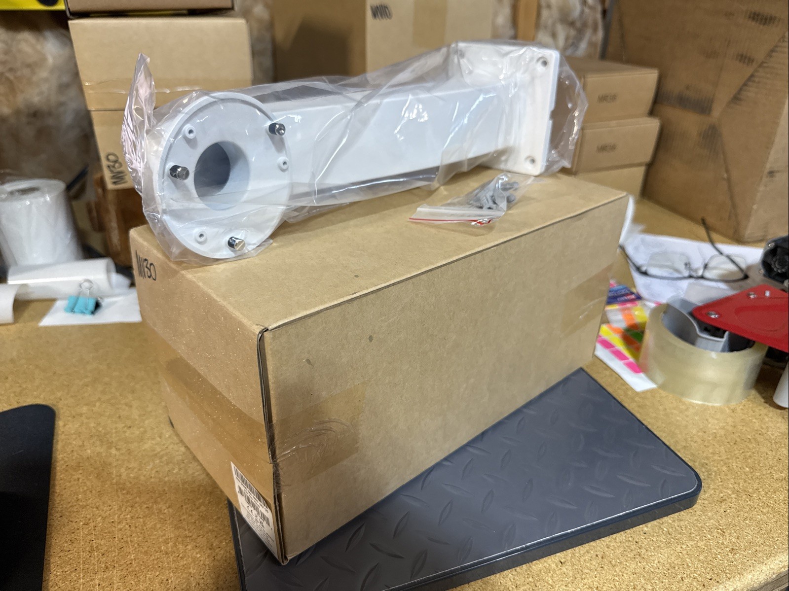 Cisco Meraki MA-MNT-MV-30 Wall Mount Arm for MV12 and MV32 - NEW/SEALED