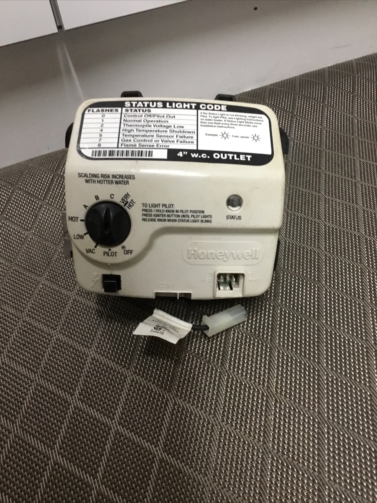 Honeywell Water Heater Gas Valve WV8840B1158 Tested