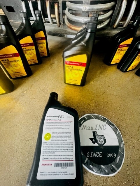 Genuine OEM HCF-2 CVT 12 Quarts AutomaticTransmission Fluid (12x1 Qt)