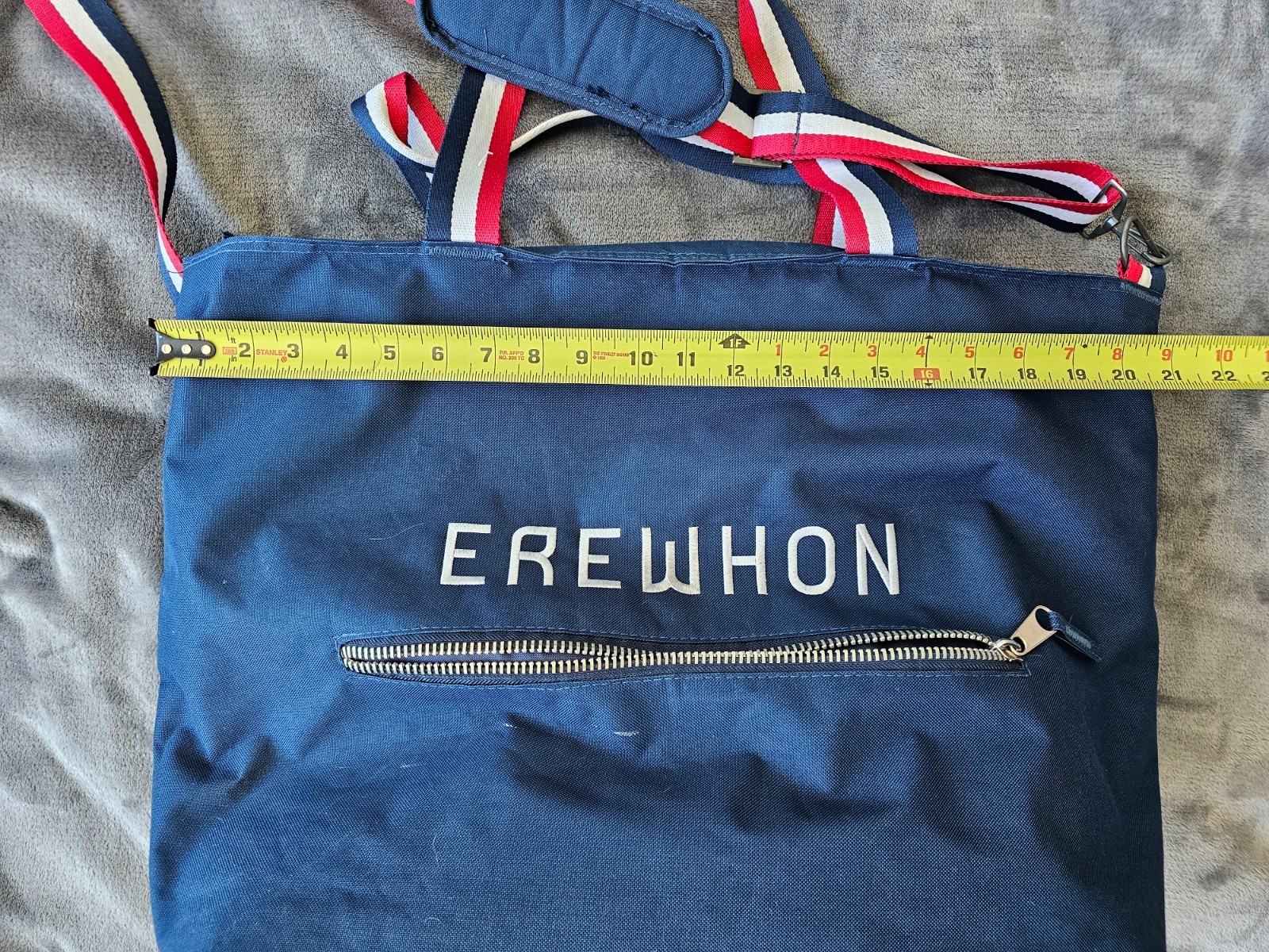 Erewhon Insulated Cooler Shopping Grocery Tote Bag Blue Red White Blue Strap