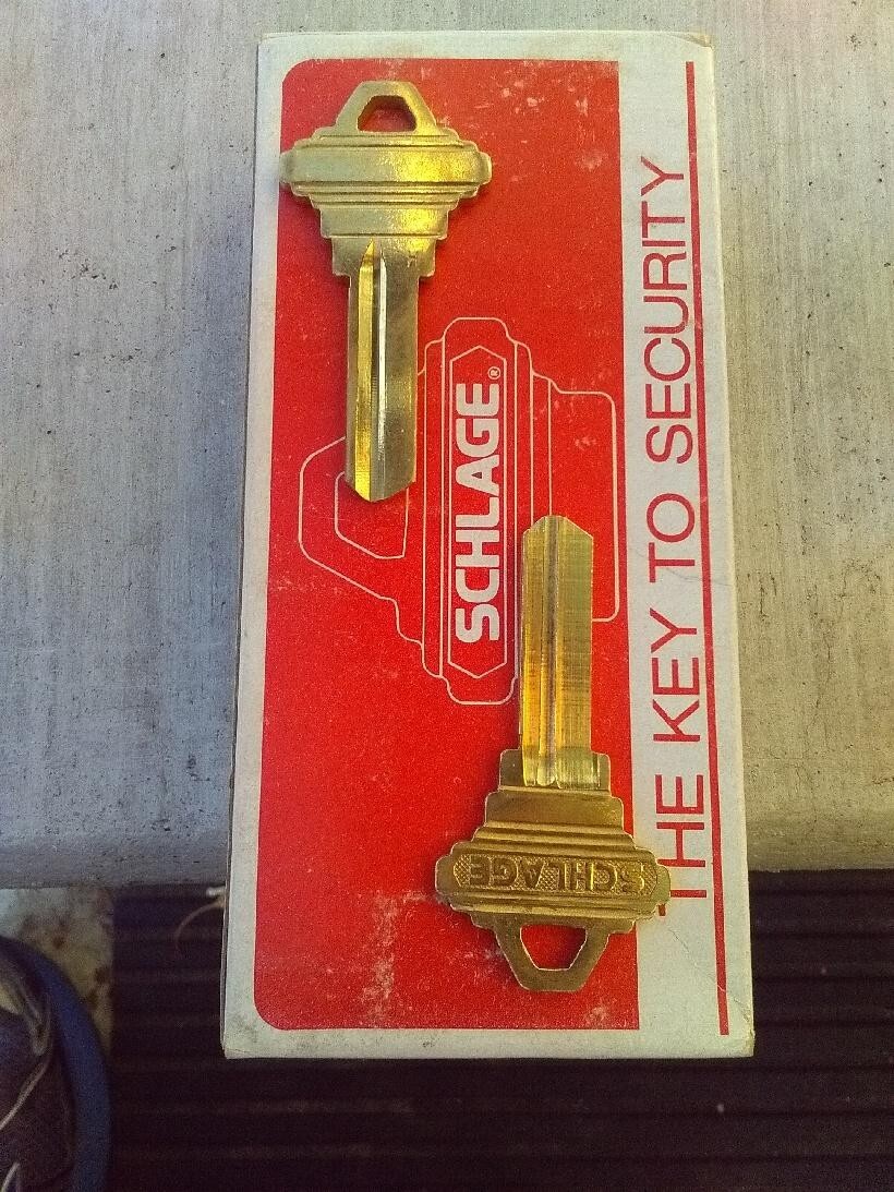 Schlage 35-102-Emergency Hotel Key blanks -- Qty 10 Total Keys OEM