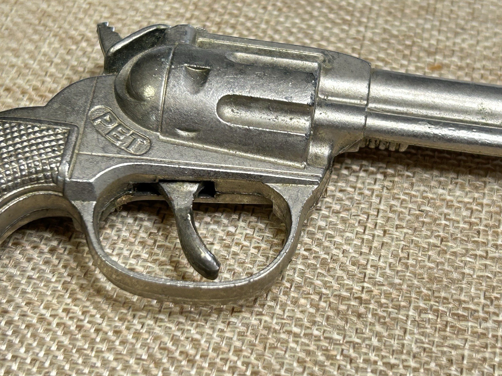 Vintage Hubley Pet Cap Gun Single Shot Mini Pistol 6" Western Cowboy Toy