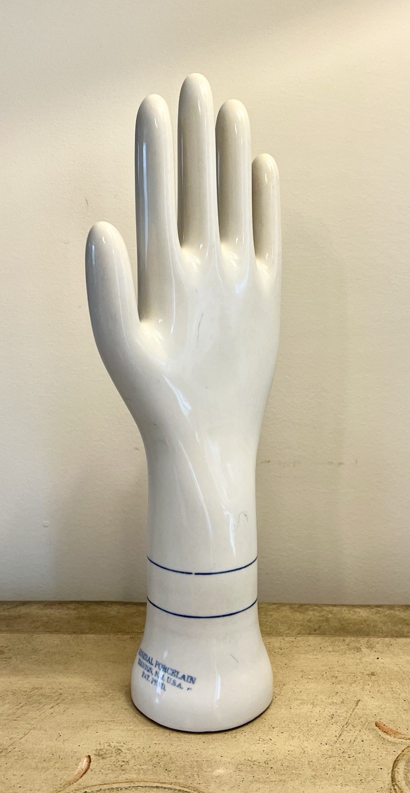 Vtg 1976 GENERAL PORCELAIN Commercial Large Hand Glove Mold Mannequin 14”Display