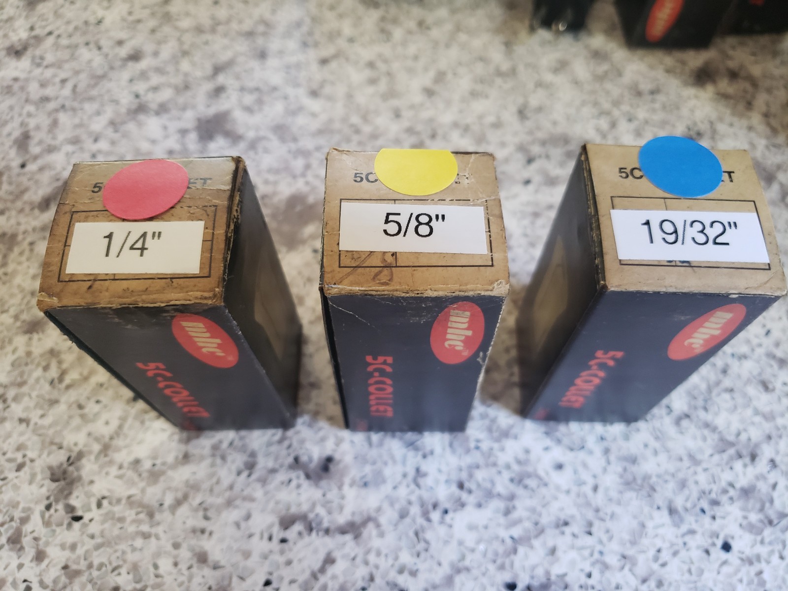 32 MHC 5C Collet Set Fractional 1/16" to 1 -1/16" W/ Internal Threads