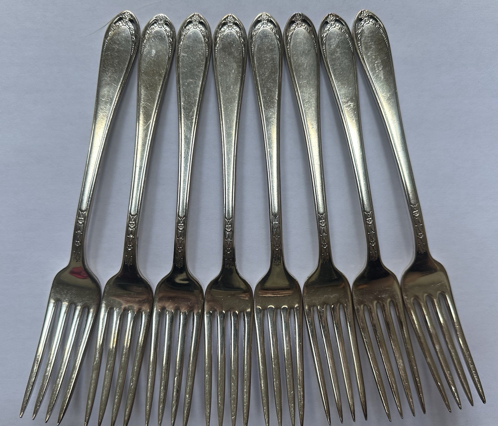 1847 Roger Bros Silverplate IS- Dinner Fork (Set of 8) Lovelace Pattern 1936