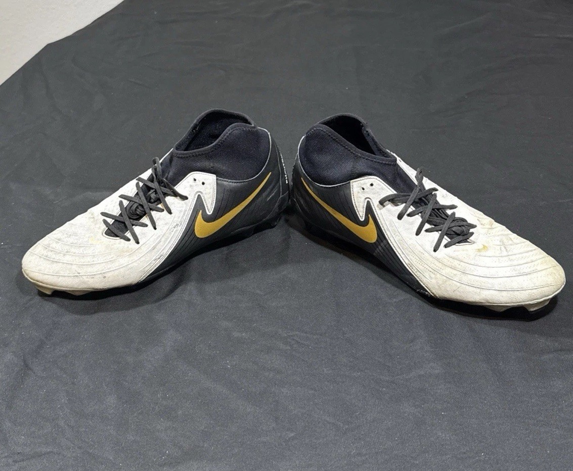 Nike Phantom Luna FG Soccer Cleats Black Gold Men’s 10