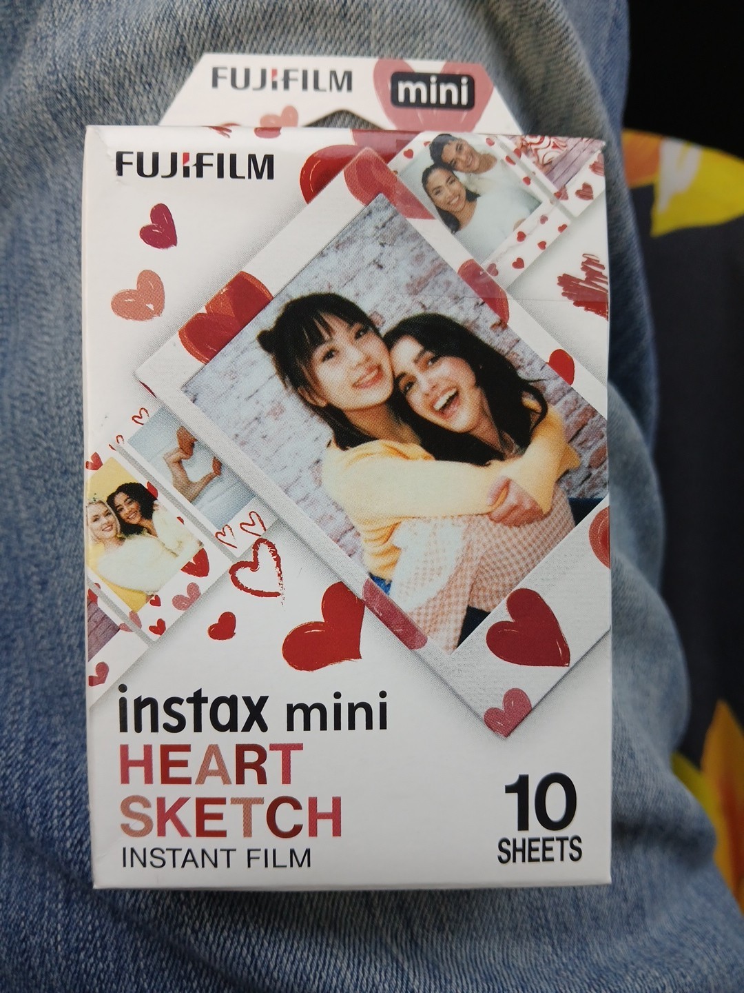 New Fujifilm Instax Mini Heart Sketch Instant Film (10 Exposures) Exp. 06/2027