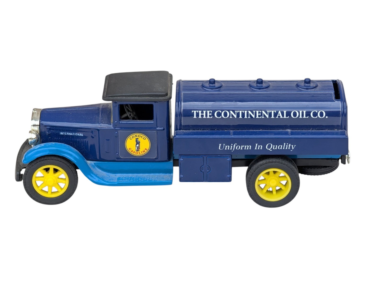 Vintage 1929 International Continental Oil Tanker Bank Ertl Die Cast Truck