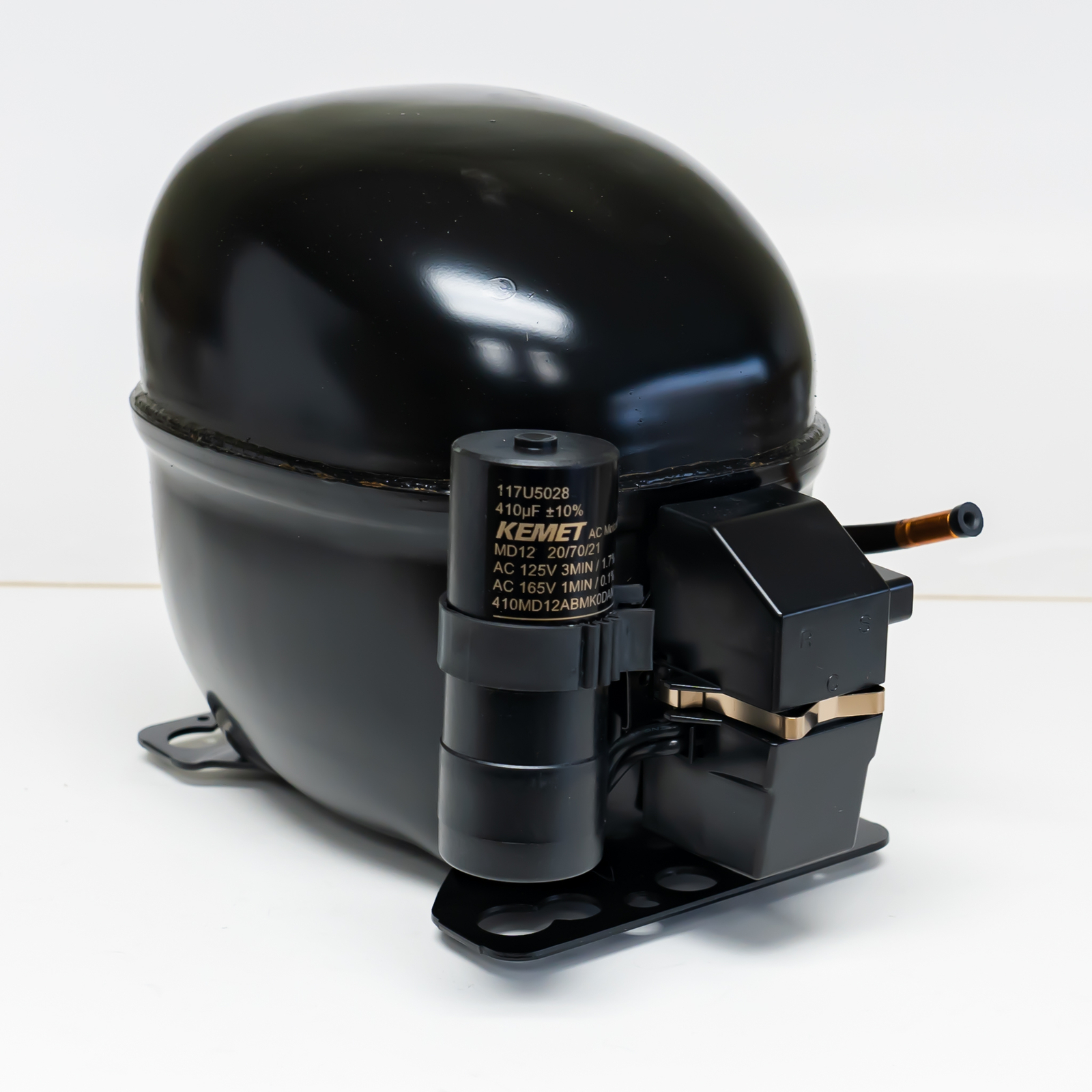 Secop NF11FX-2 R134a Hermetic Refrigeration Compressor 1250 BTU LBP 4840 BTU