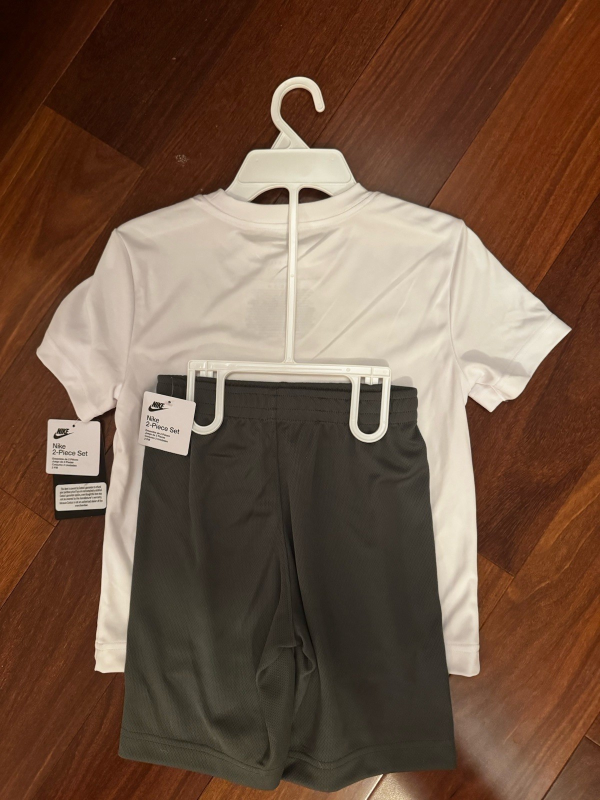 Nike Boys Dri-Fit T-Shirt & Shorts 2-Piece Set Size 6 Grey